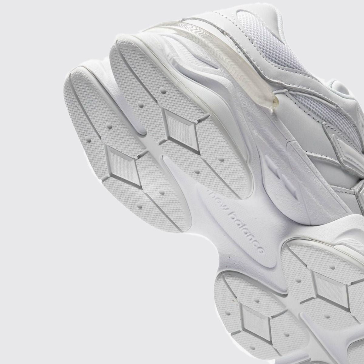 New Balance 9060 “Glossy White”