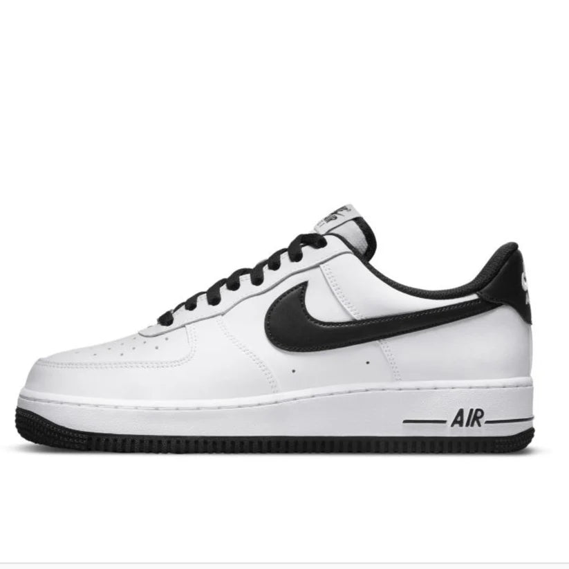 Nike Air Force 1 '07 Black White