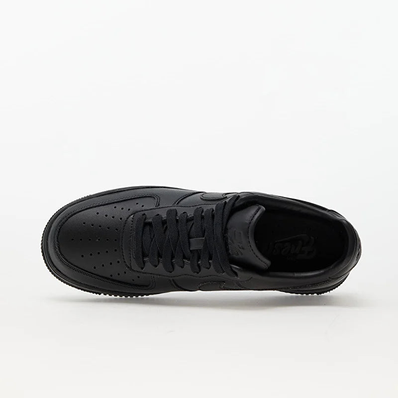 NIKE AIR FORCE 1 '07 BLACK