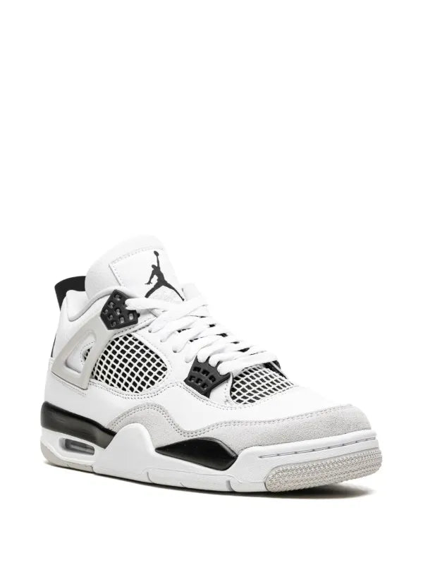 Air Jordan Retro 4 “Military Black “