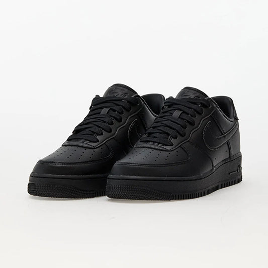 NIKE AIR FORCE 1 '07 BLACK