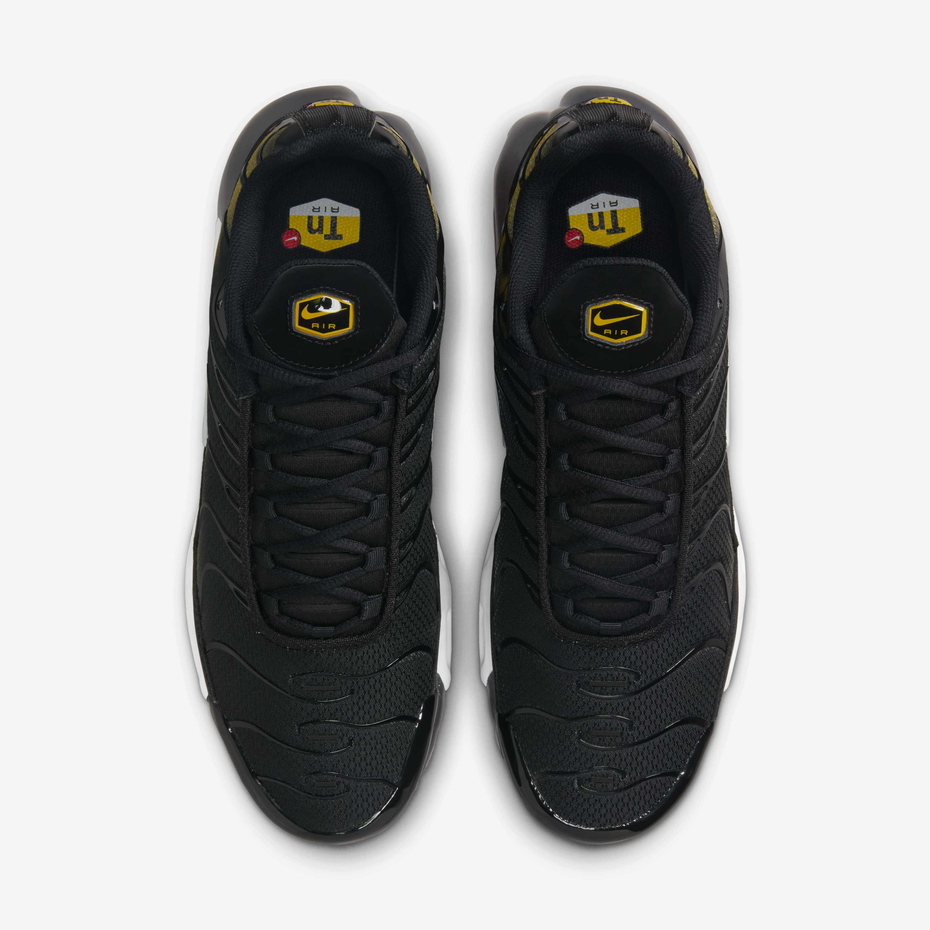 Nike Air Max Plus “University Gold”